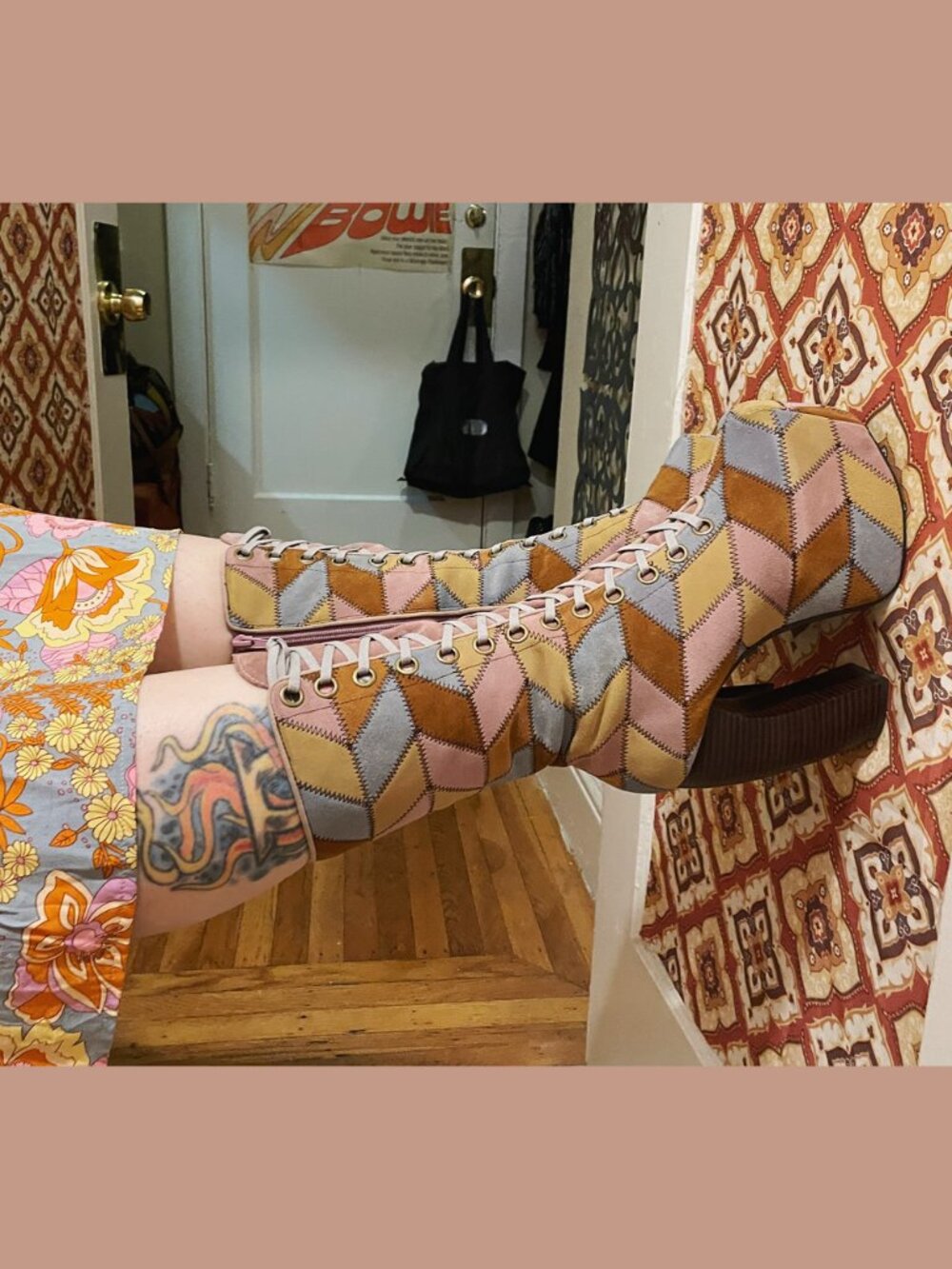 *RARE* Jeffrey Campbell PICKFORD Platform Patchwork Boots! Size 8.5, best for 8! - Picture 16 of 16